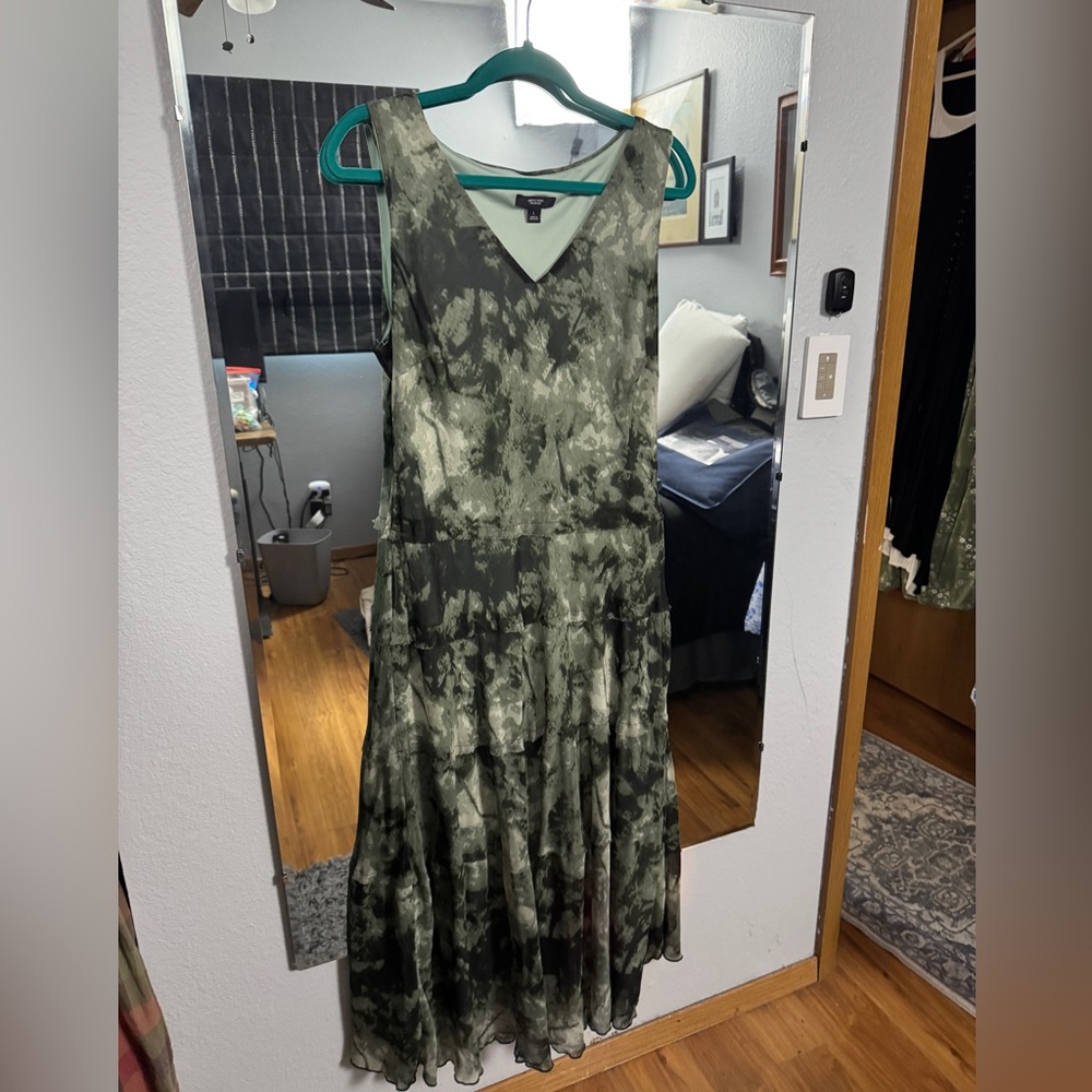 Simply Vera Green Tie-Dye midi Dress